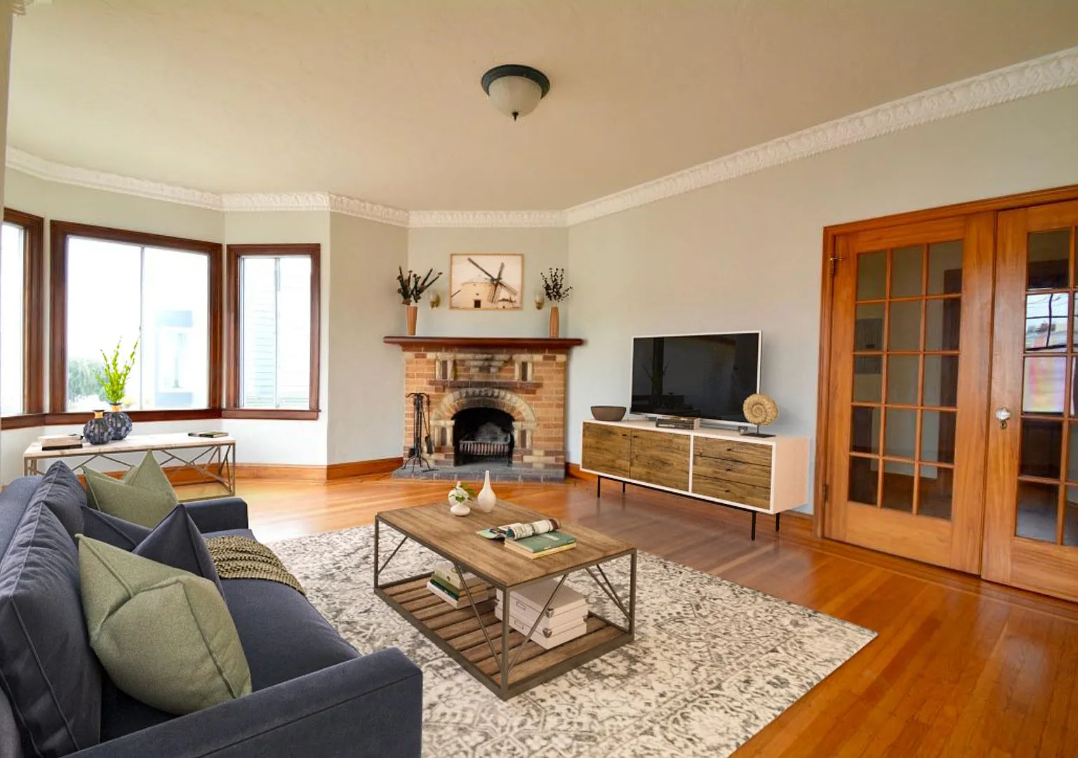 Beautifully Restored, Historic 3 BR + Bonus Room | 1 BA home in the Parkside/Sunset District — Photo 2