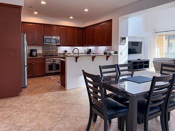 4th image of 1718 Cripple Creek Dr Unit 1