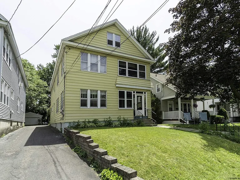 110 Hollywood Ave #1 — Photo 3