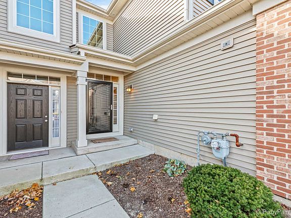 4th image of 9941 Williams Dr