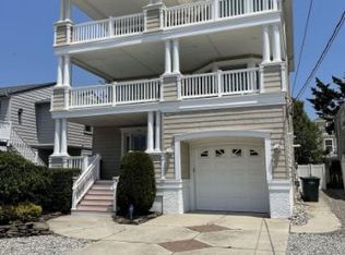215 4th St, Brigantine, NJ 08203