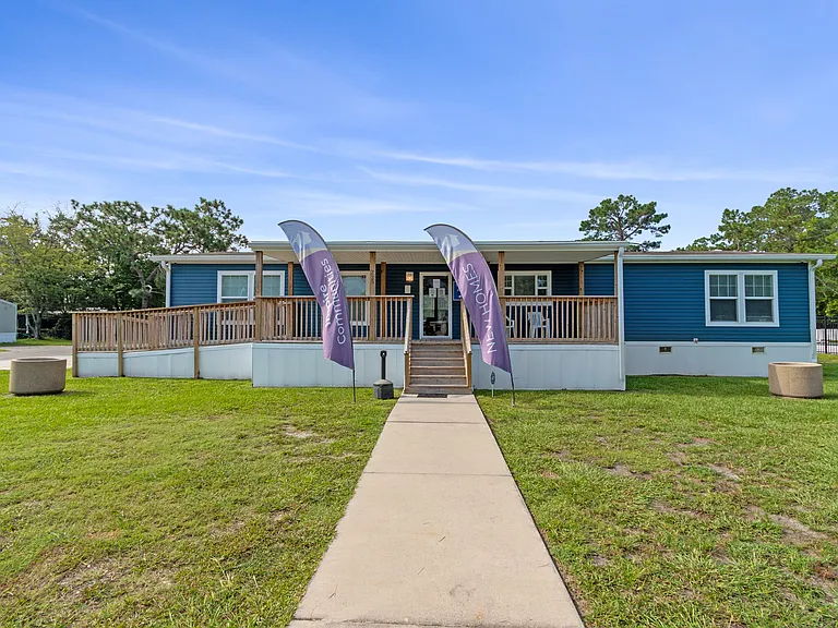 Paradise Village — Photo 4