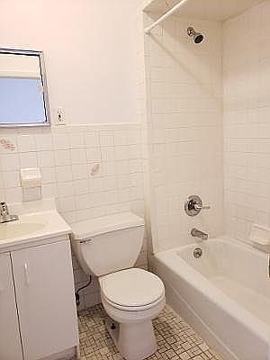 5th image of 405 17th St #2