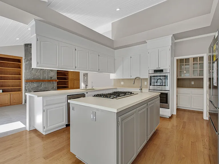19313 Kerwin Ranch Ct — Photo 14