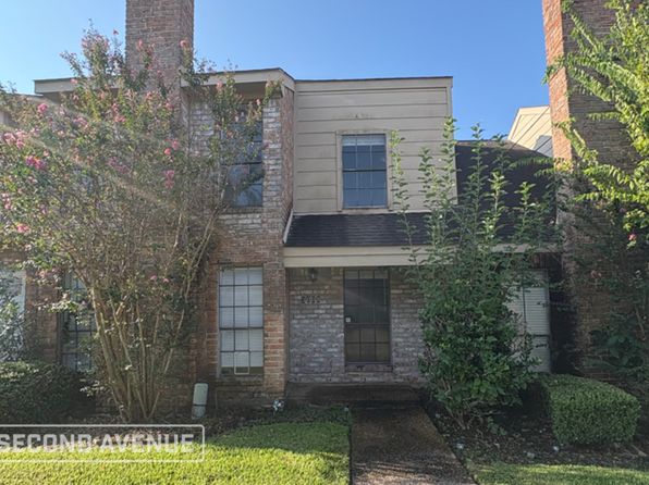 3008 Bee Cave Dr