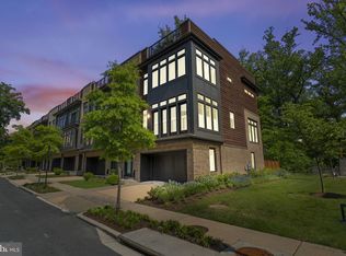 5352 Merriam St, Bethesda, MD 20814