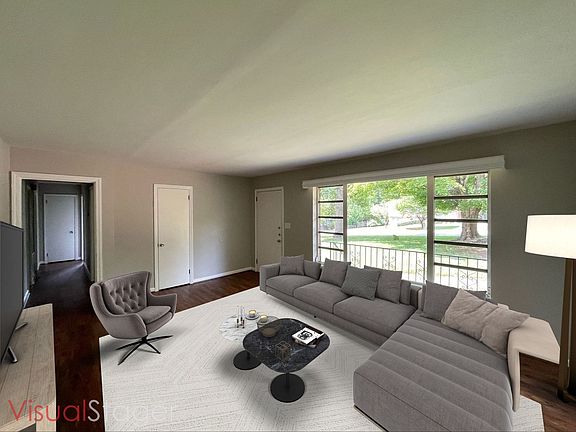 3rd image of 709 Branton Dr