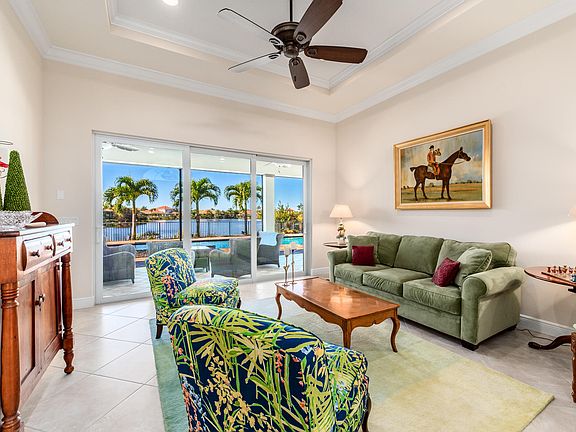 Home For Sale In Tres Belle