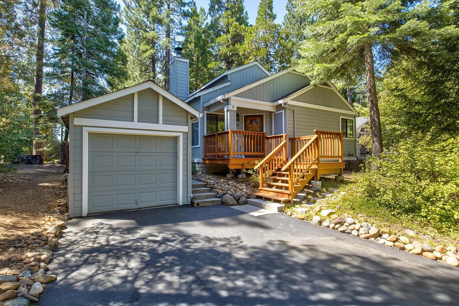 246 Mill Creek Cir photo 1