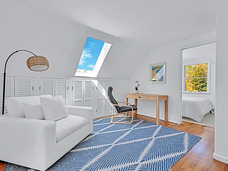 30 Wyandanch Ln — Photo 14