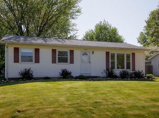 6733 Bluegrass St, Portage, MI 49024