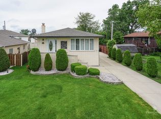 8312 S 79th Ave, Justice, IL 60458