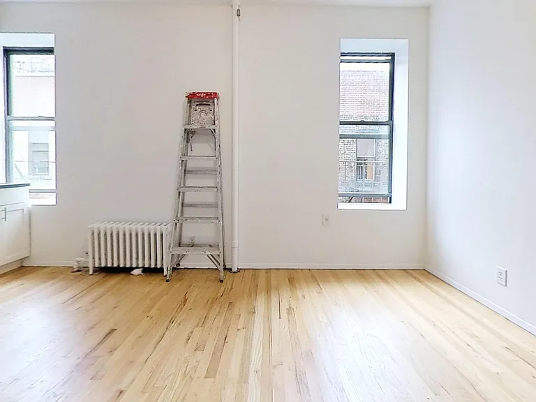 415 E 73rd St #6H — Photo 7
