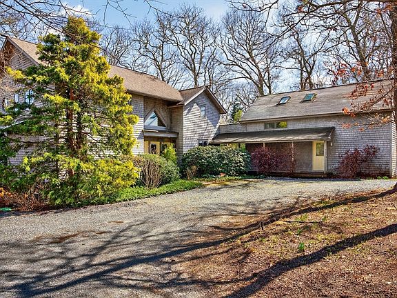 2nd image of 320 Long Pond Rd