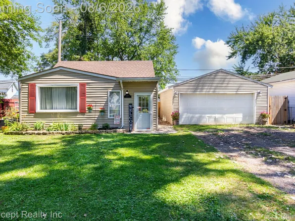 639 Mulhollen Dr, Monroe, MI 48161