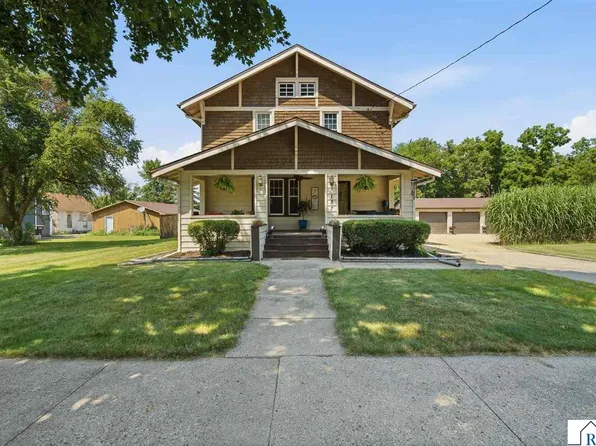 137 1st Ave NW, Winnebago, MN 56098