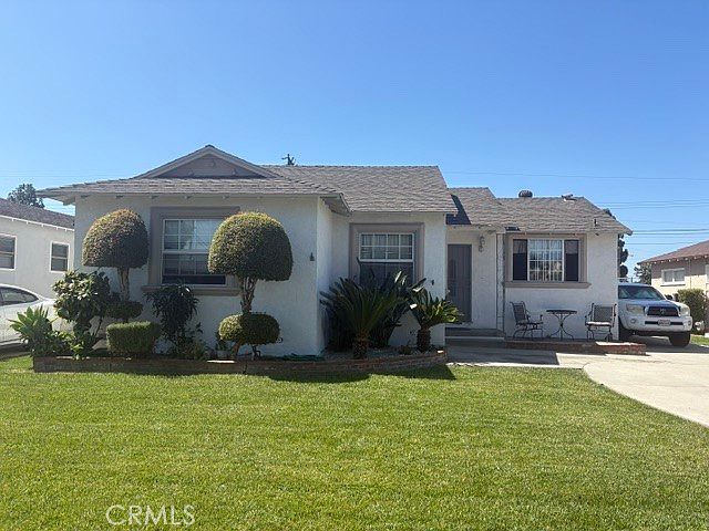 1st image of 15230 Lindhall Way