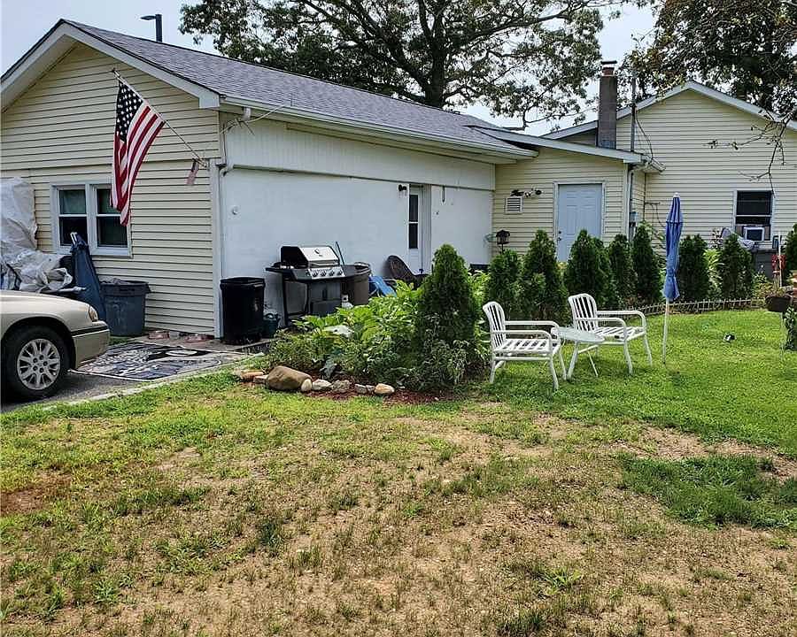 1st image of 208 Diana Dr