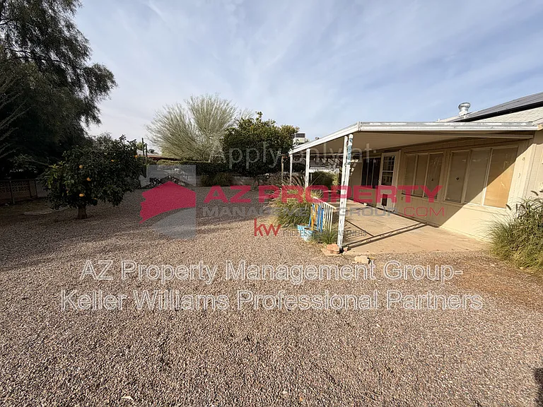 10831 W Deanne Dr — Photo 16