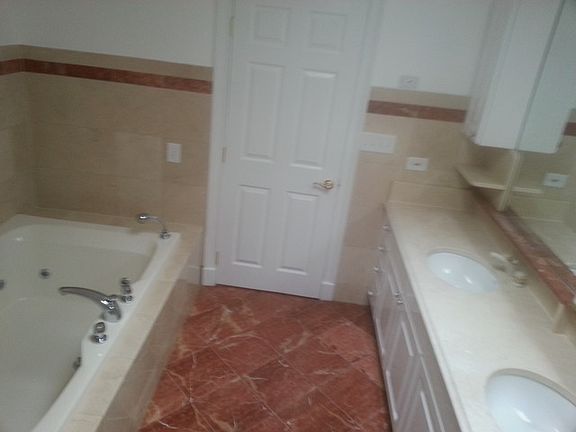 4th image of 9533 Le Claire Ave