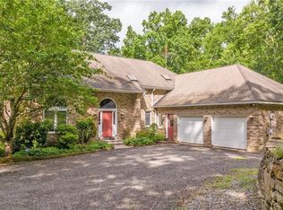 582 Westchester Rd, Colchester, CT 06415