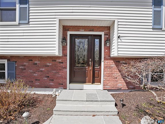 2nd image of 548 Howellton Road