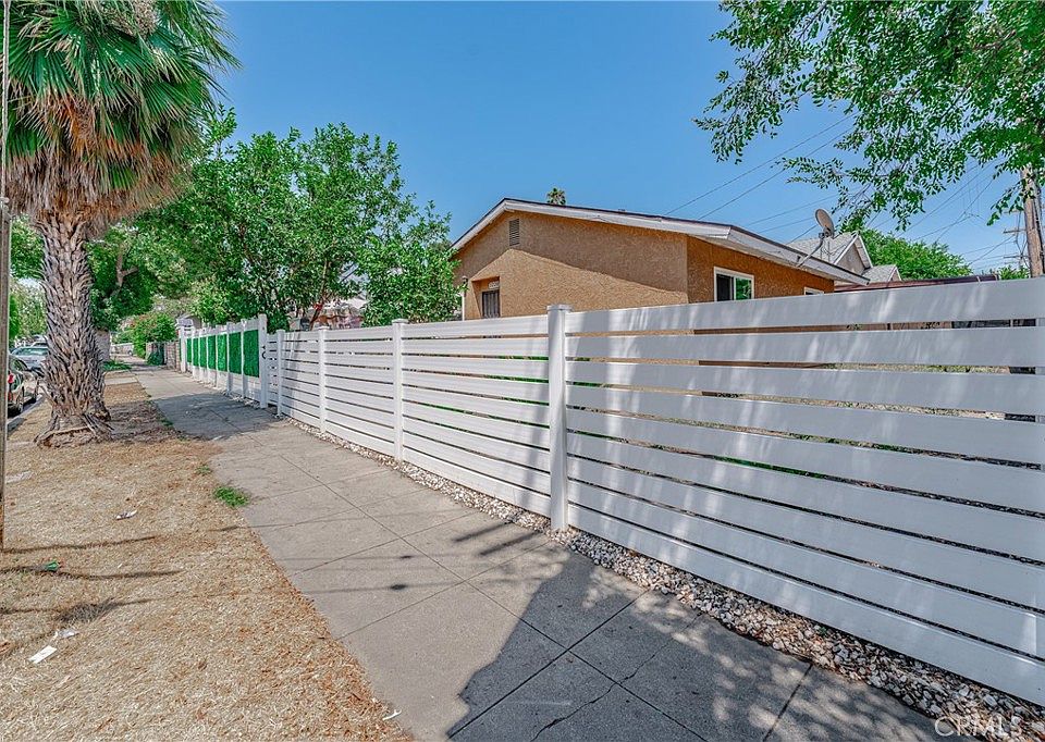 1st image of 3220 Phelps Ave