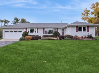 6940 Lorraine Dr, Countryside, IL 60525