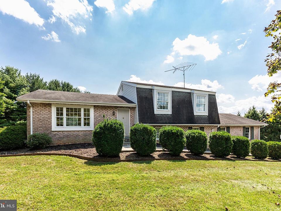 1st image of 43 Kate Wagner Ct
