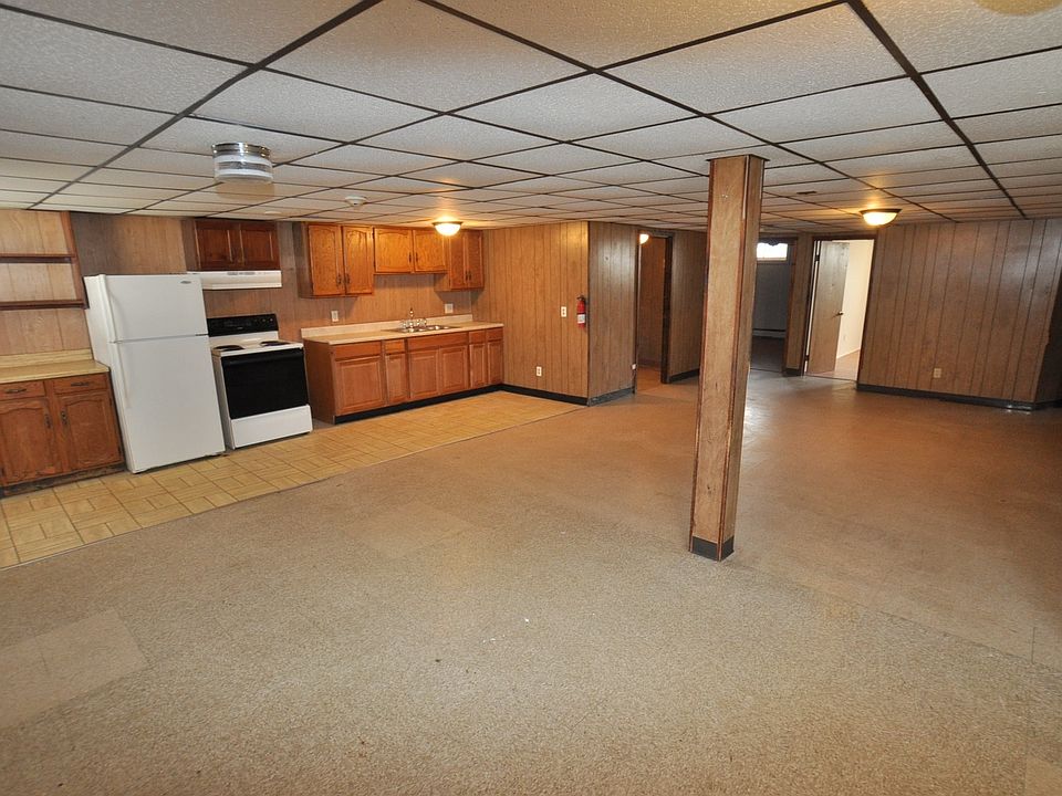 1st image of 13 Pulaski St #E
