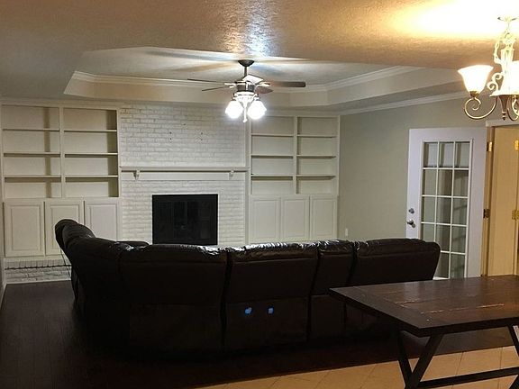 2nd image of 210 Black Gum Ln