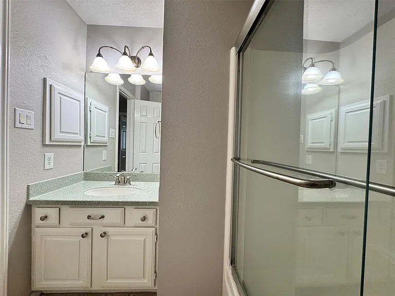 3406 Swift Creek Ct — Photo 29