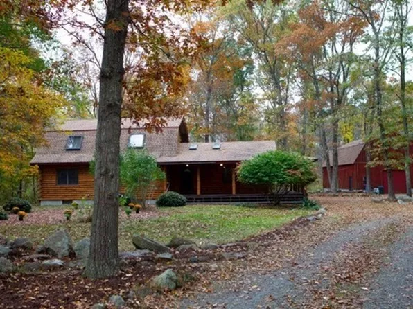 256 Main Rd, Westport, MA 02790