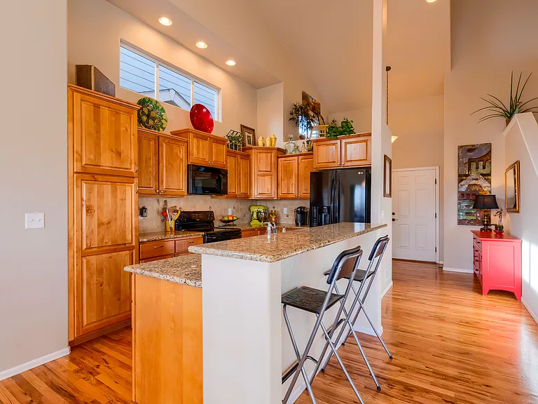 3020 Denver Dr — Photo 7