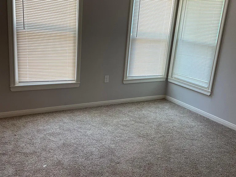 3024 Colonial Ave — Photo 15