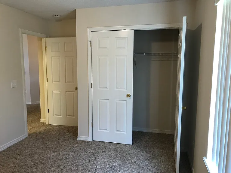2642 Hidden Creek Dr — Photo 28