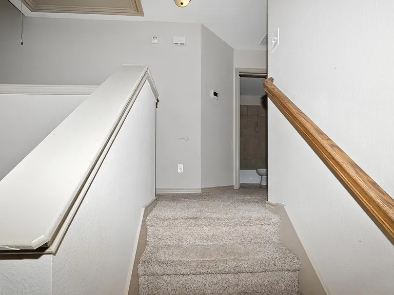 3905 Vista Mar Dr — Photo 12