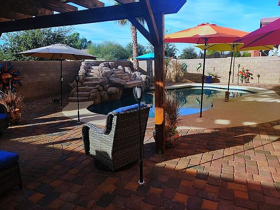 4th image of 803 W Saguaro Ln