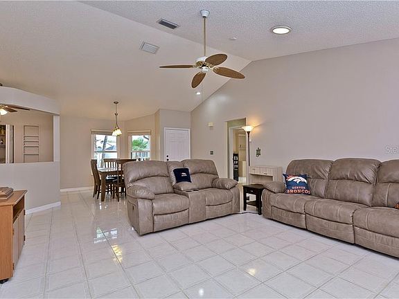 5th image of 11604 Wellman Dr