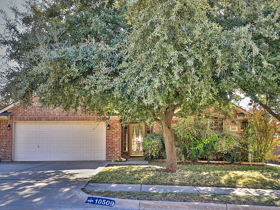 1st image of 10509 Stonehill Dr