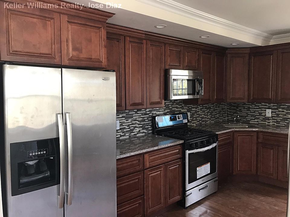 1st image of 93 Chestnut Hill Ave #1