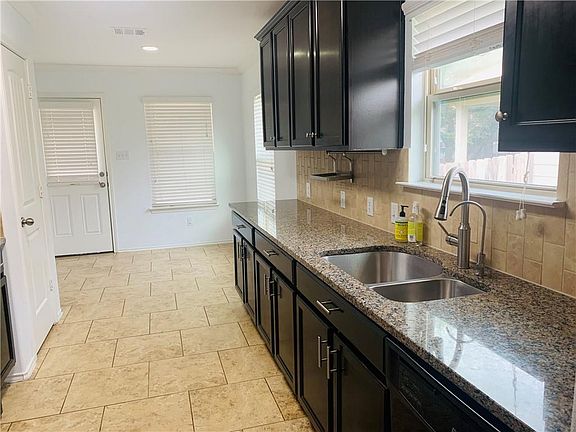 3rd image of 177 Bufflehead Ln
