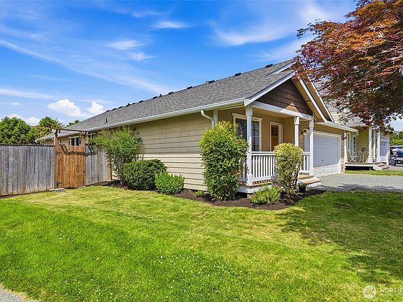 3rd image of 10708 59th Avenue NE