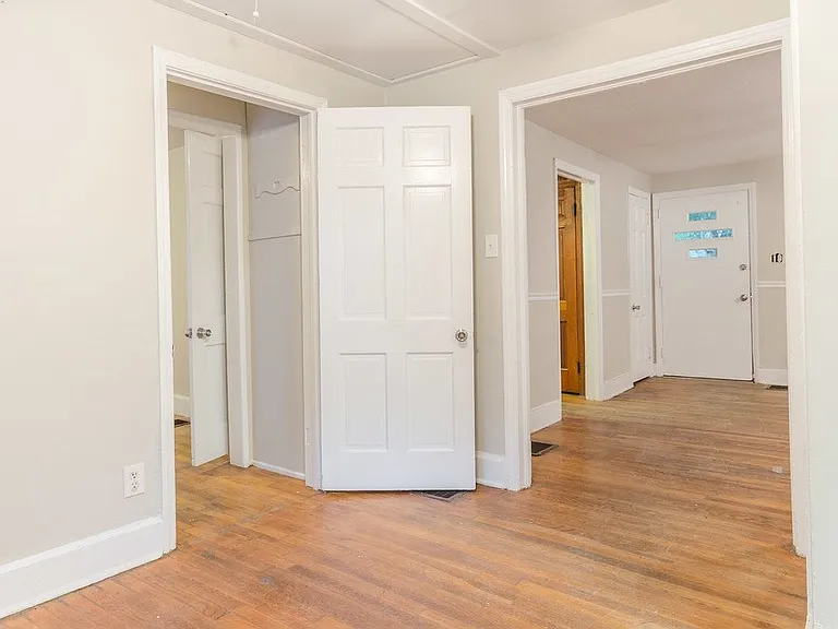 1233 Cheshire Ave — Photo 12