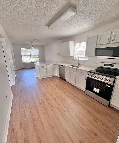 271 Twin Lakes Ln — Photo 8