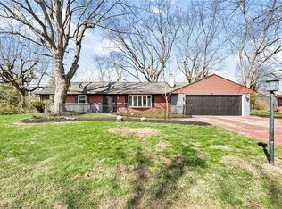 2197 Bending Willow Dr, Dayton, OH 45440