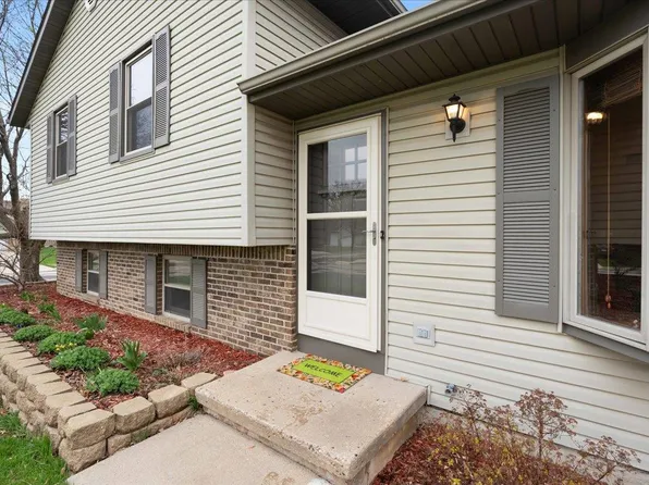 1766 Oconto Drive, Sun Prairie, WI 53590