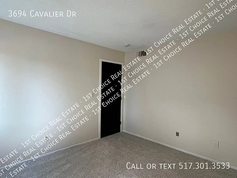 3694 Cavalier Dr — Photo 17