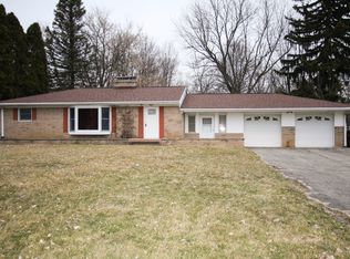 4402 Dell Rd, Lansing, MI 48911