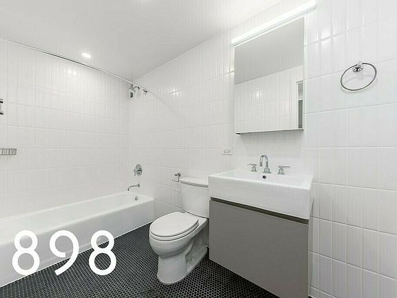 4th image of 175 W 87th St APT 4D
